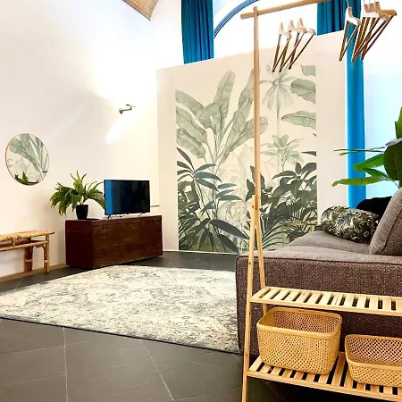 Apartment The Jungle