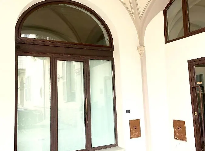 The Jungle פארמה